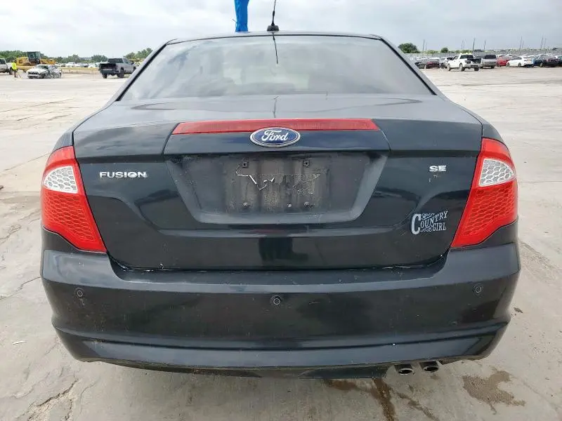 2011 FORD FUSION SE  