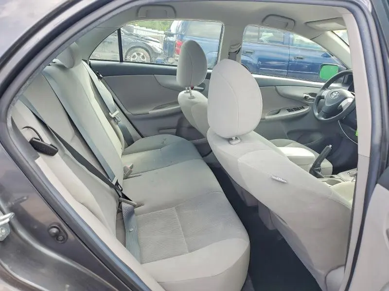 2012 TOYOTA COROLLA LE  