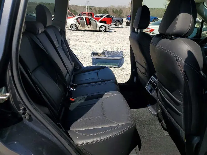 2021 SUBARU FORESTER LIMITED  