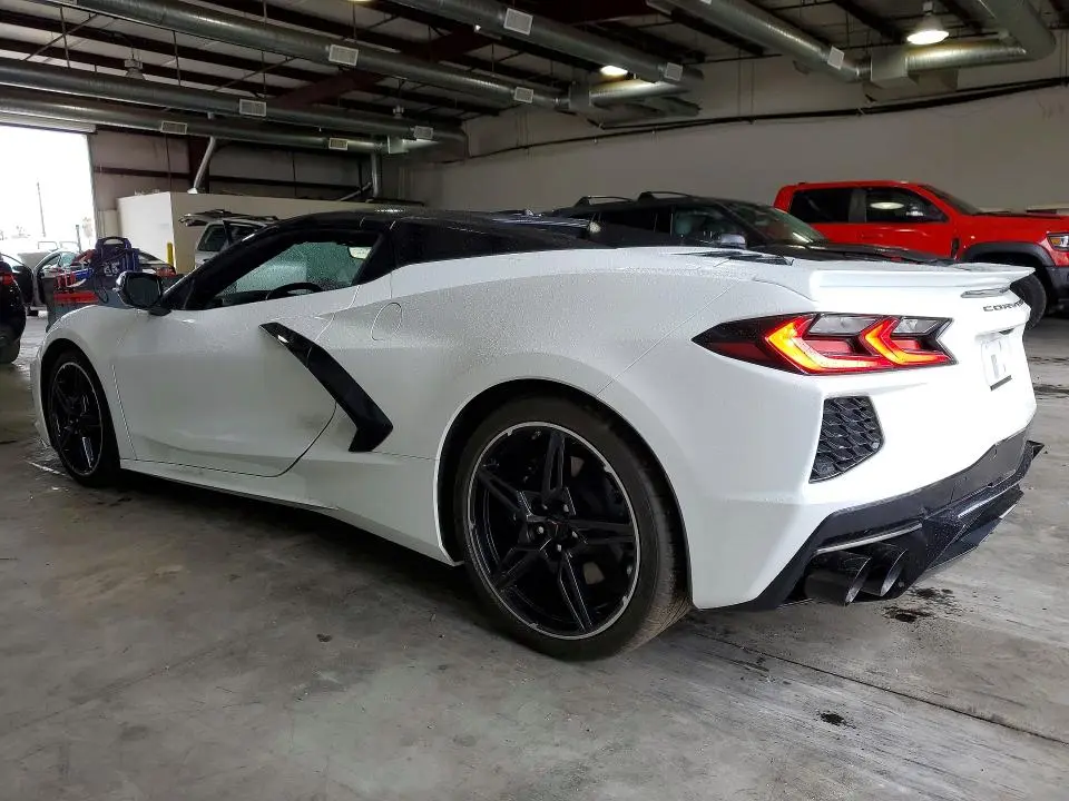 2023 CHEVROLET CORVETTE STINGRAY 2LT  