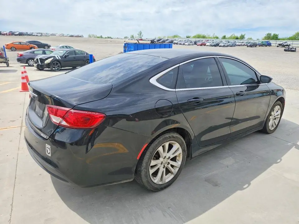 2016 CHRYSLER 200 LX  