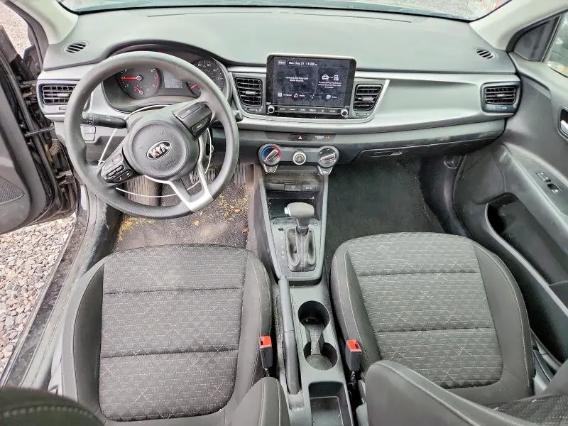 2021 KIA RIO LX  