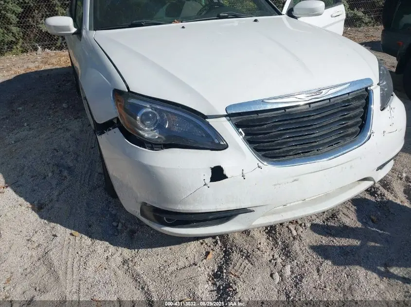 2013 CHRYSLER 200 TOURING