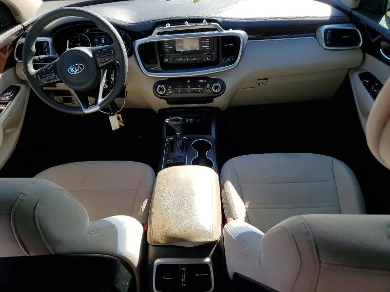 2016 KIA SORENTO LX  