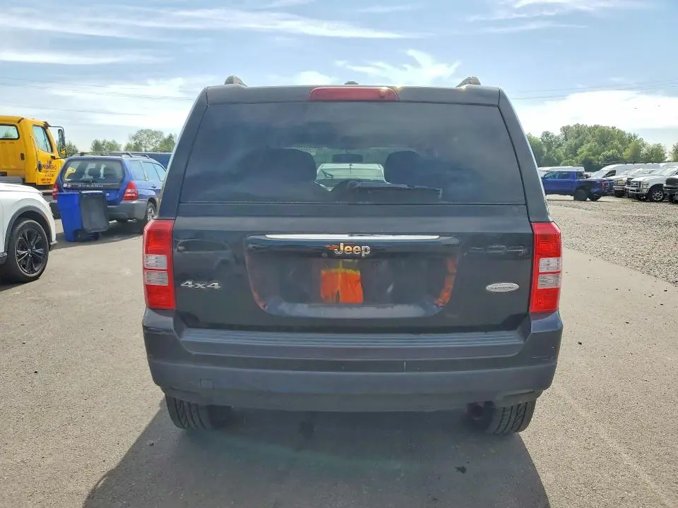 2016 JEEP PATRIOT LATITUDE  