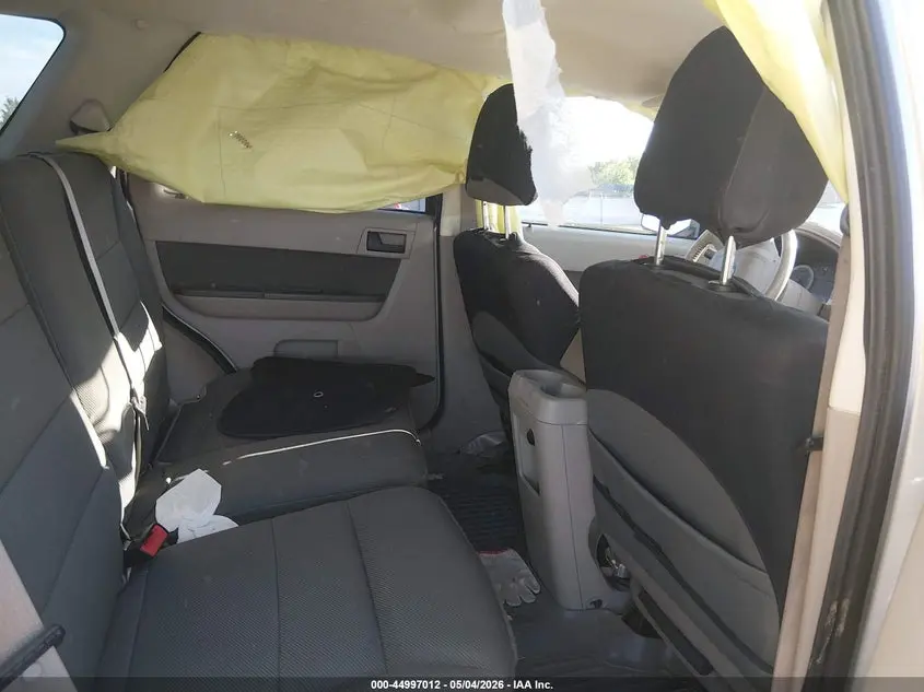 2010 FORD ESCAPE XLT