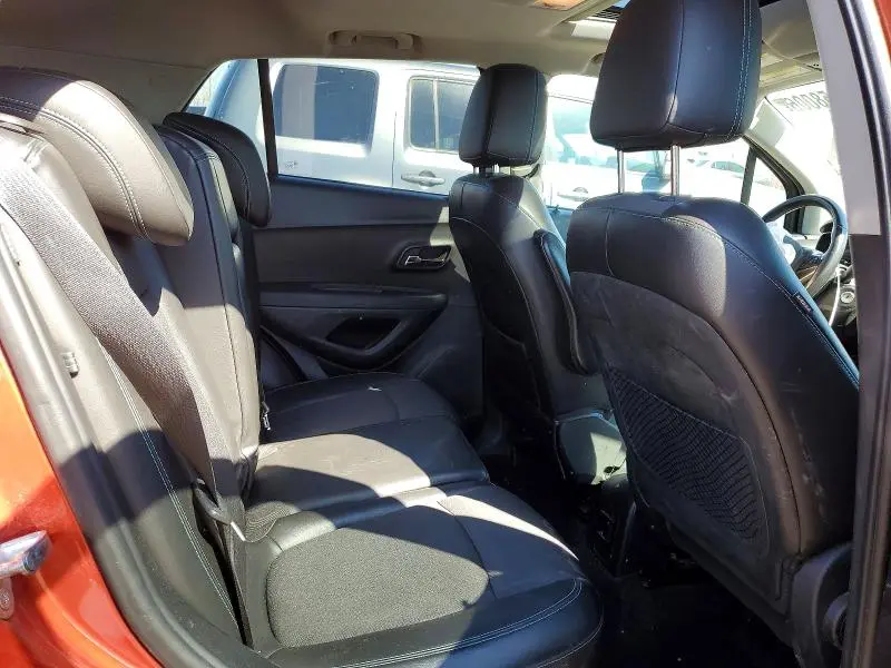 2015 CHEVROLET TRAX 2LT  