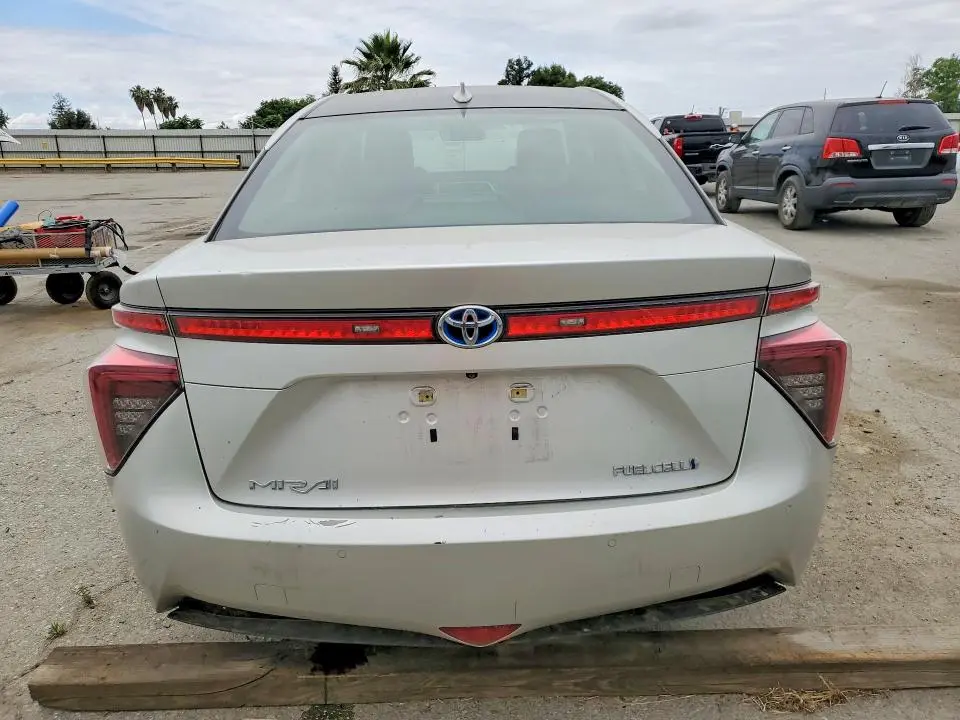 2017 TOYOTA MIRAI BASE  