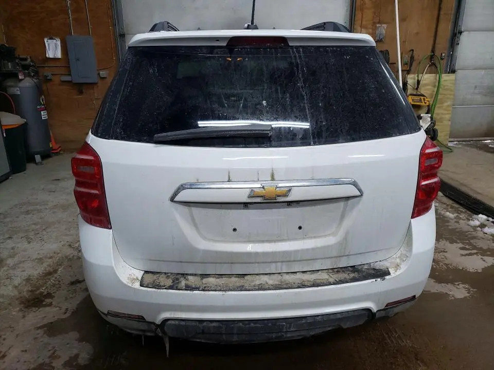 2017 CHEVROLET EQUINOX LT  