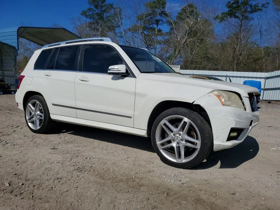 2011 MERCEDES-BENZ GLK 350  
