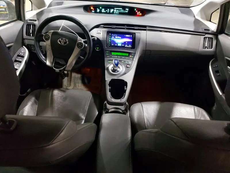 2010 TOYOTA PRIUS IV  