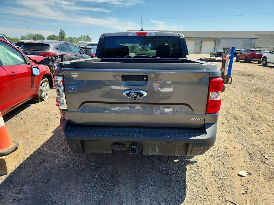 2024 FORD MAVERICK XLT  