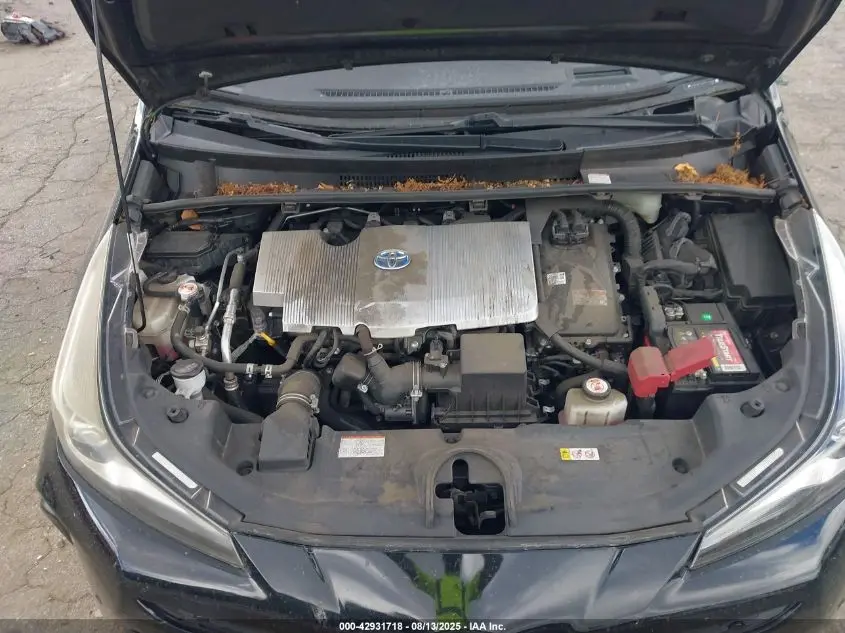 2021 TOYOTA PRIUS LIMITED