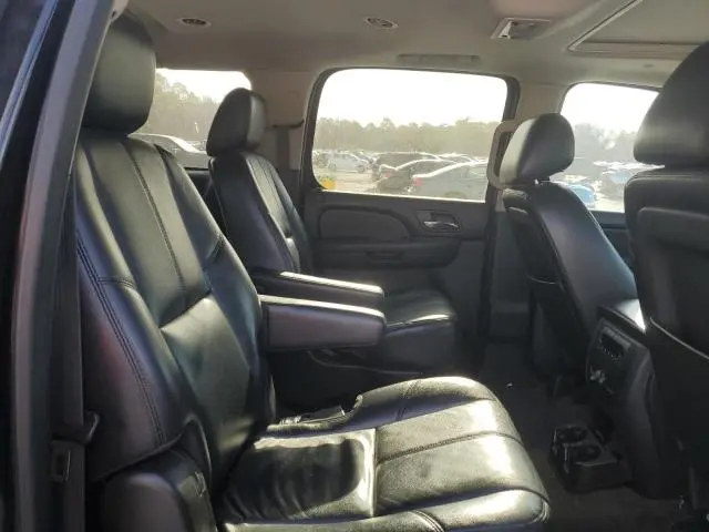 2012 CHEVROLET SUBURBAN K1500 LT