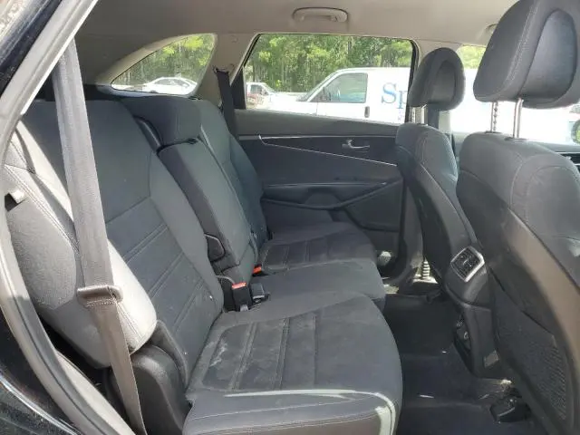 2016 KIA SORENTO LX  
