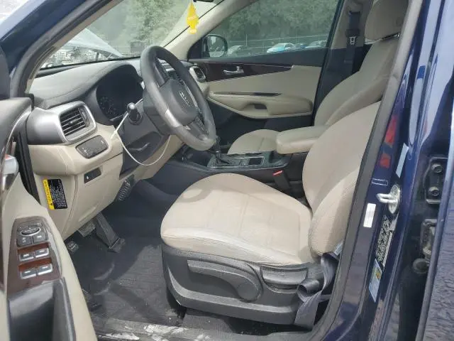 2017 KIA SORENTO LX  