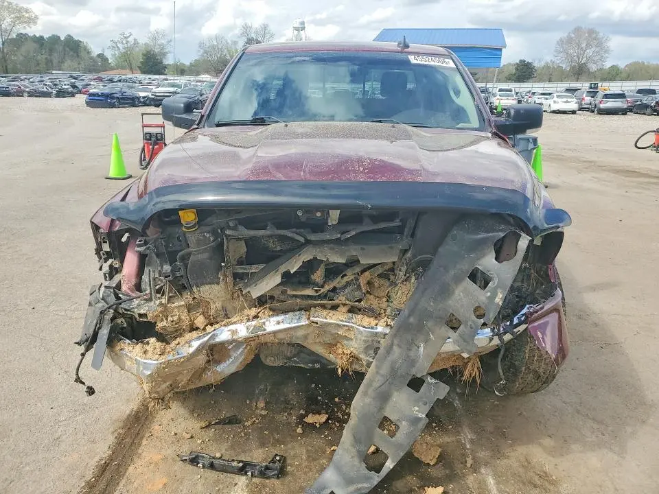 2018 RAM 1500 SLT  