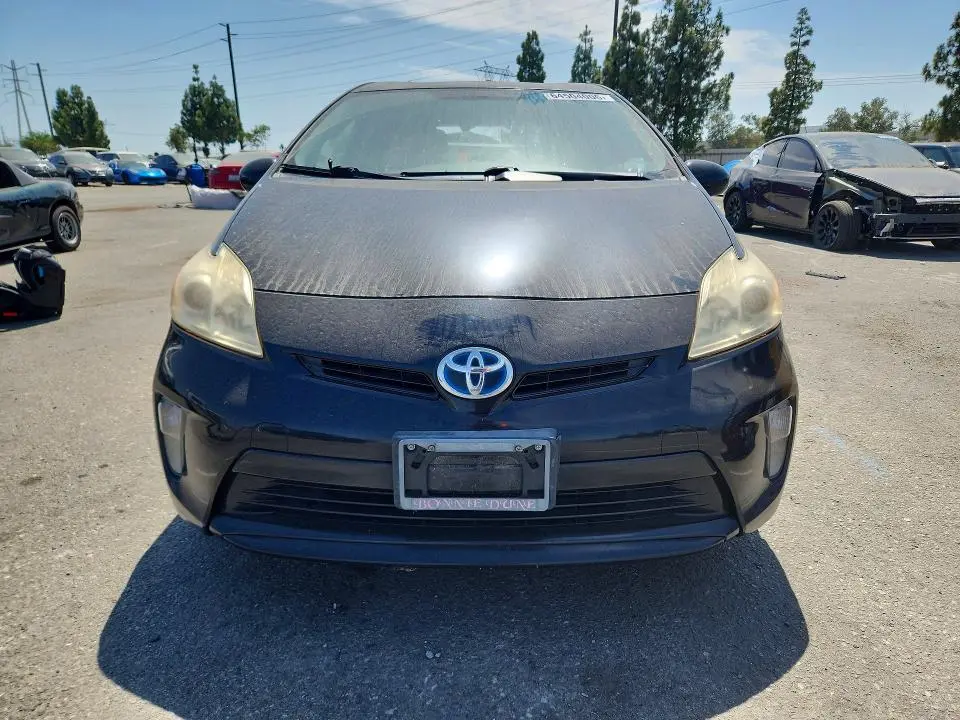 2014 TOYOTA PRIUS TWO  