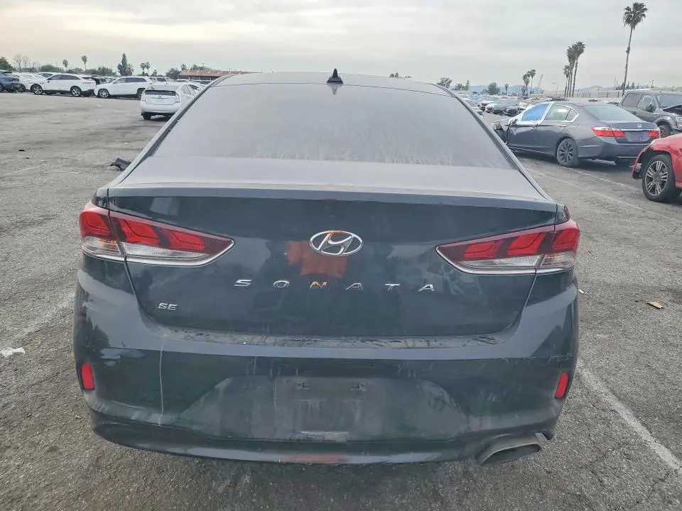 2018 HYUNDAI SONATA SE  