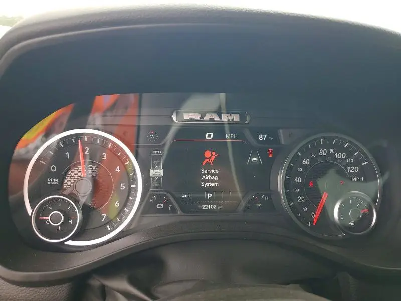2025 RAM 1500 BIG HORN  