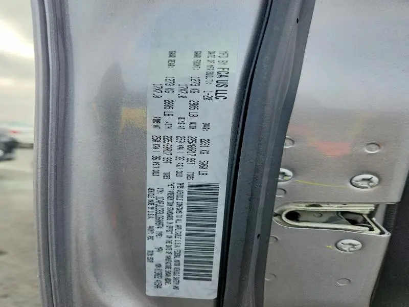 2020 JEEP CHEROKEE LATITUDE  