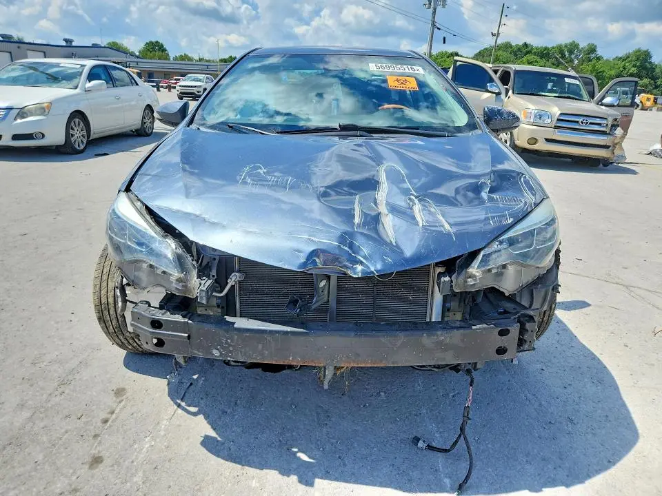 2018 TOYOTA COROLLA SE  