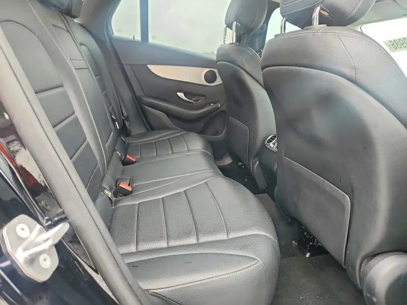 2020 MERCEDES-BENZ GLC 300  