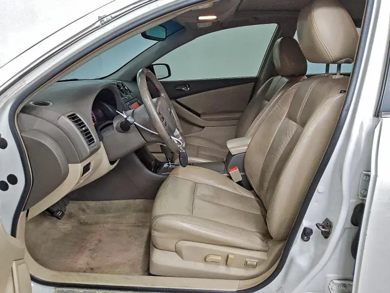 2010 NISSAN ALTIMA BASE  