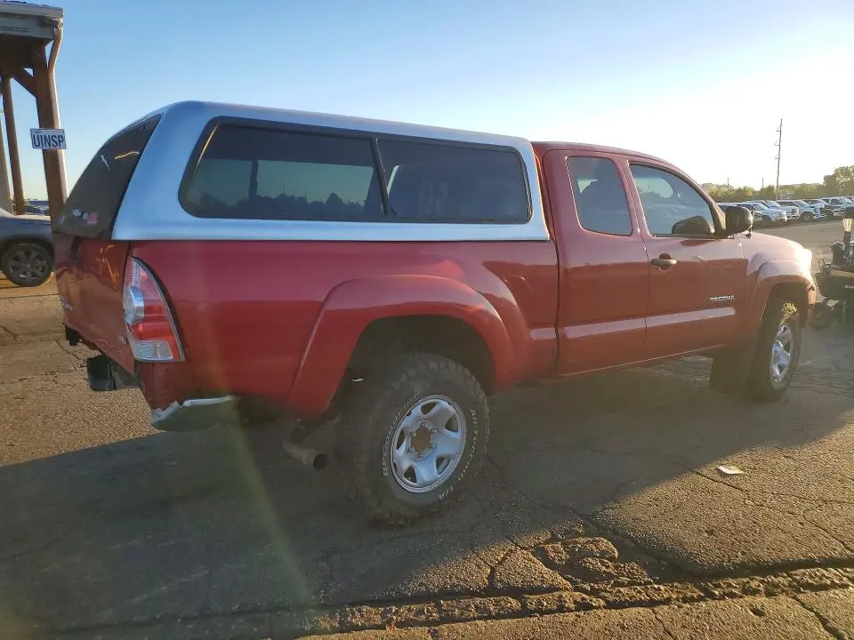 2015 TOYOTA TACOMA BASE  