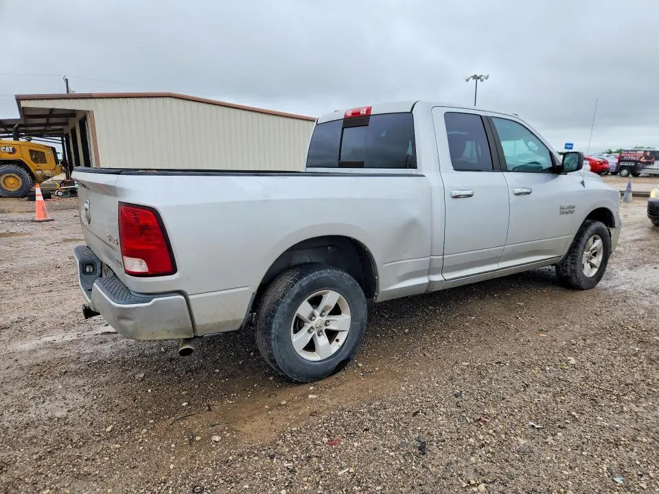 2013 RAM 1500 SLT  