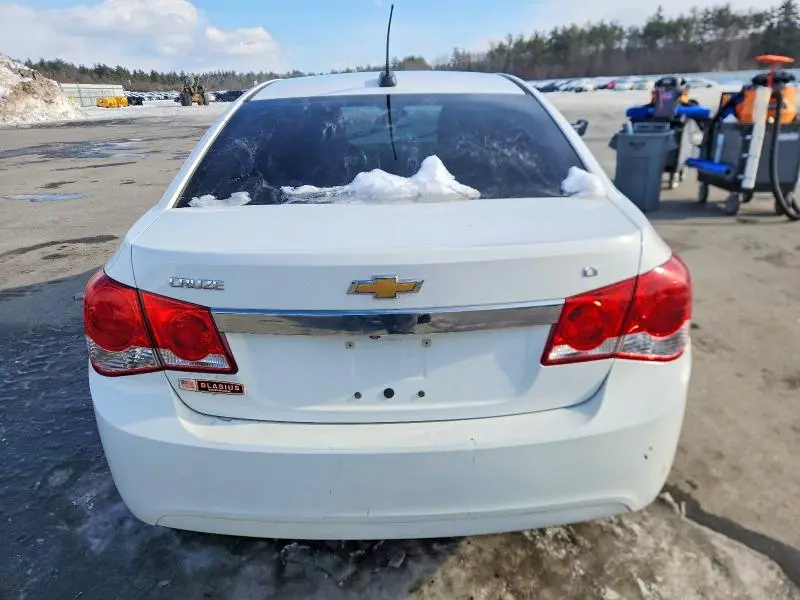2015 CHEVROLET CRUZE LT  