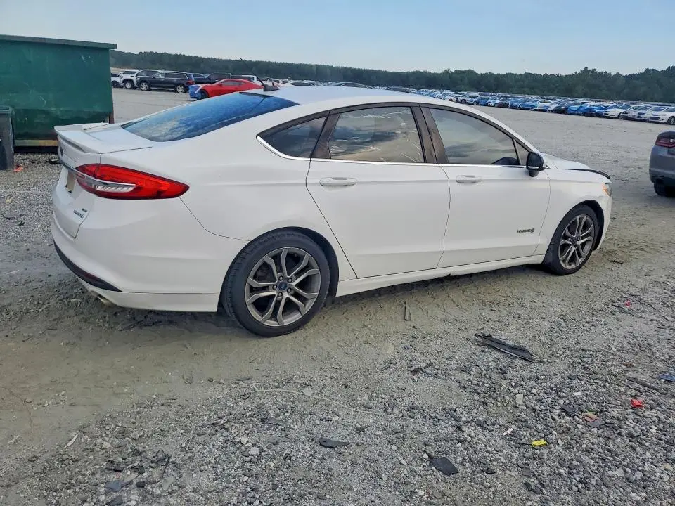 2017 FORD FUSION SE HYBRID  