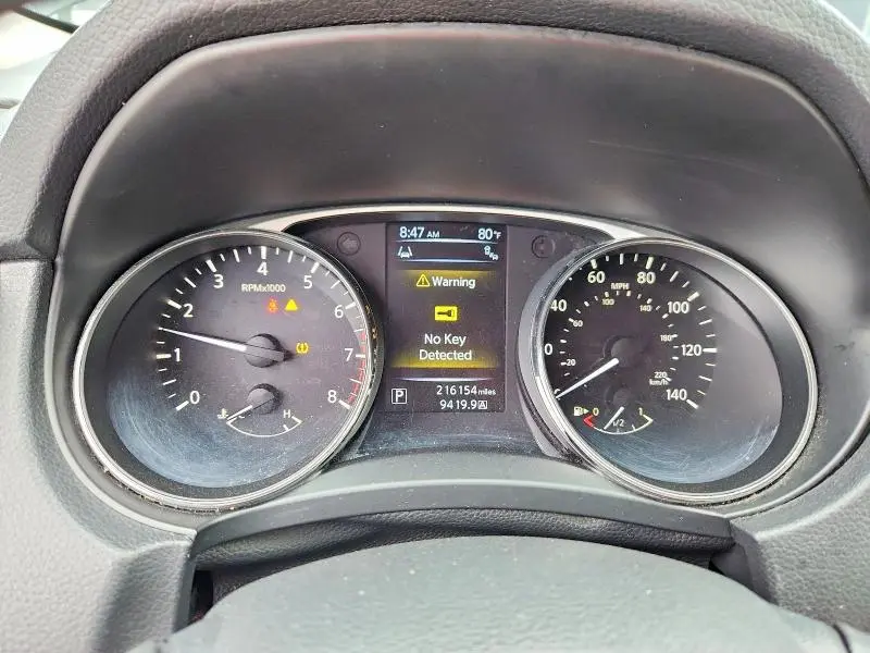 2015 NISSAN ROGUE SV  
