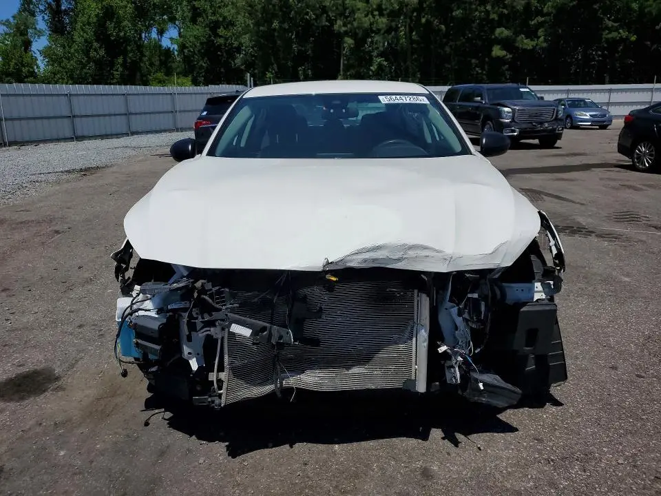 2024 NISSAN ALTIMA S  