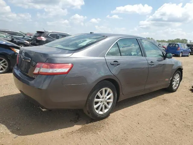 2011 TOYOTA CAMRY BASE  