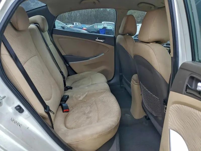 2013 HYUNDAI ACCENT GLS  