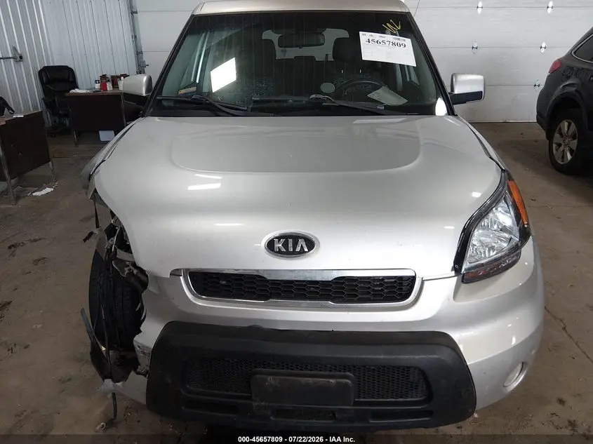 2011 KIA SOUL +
