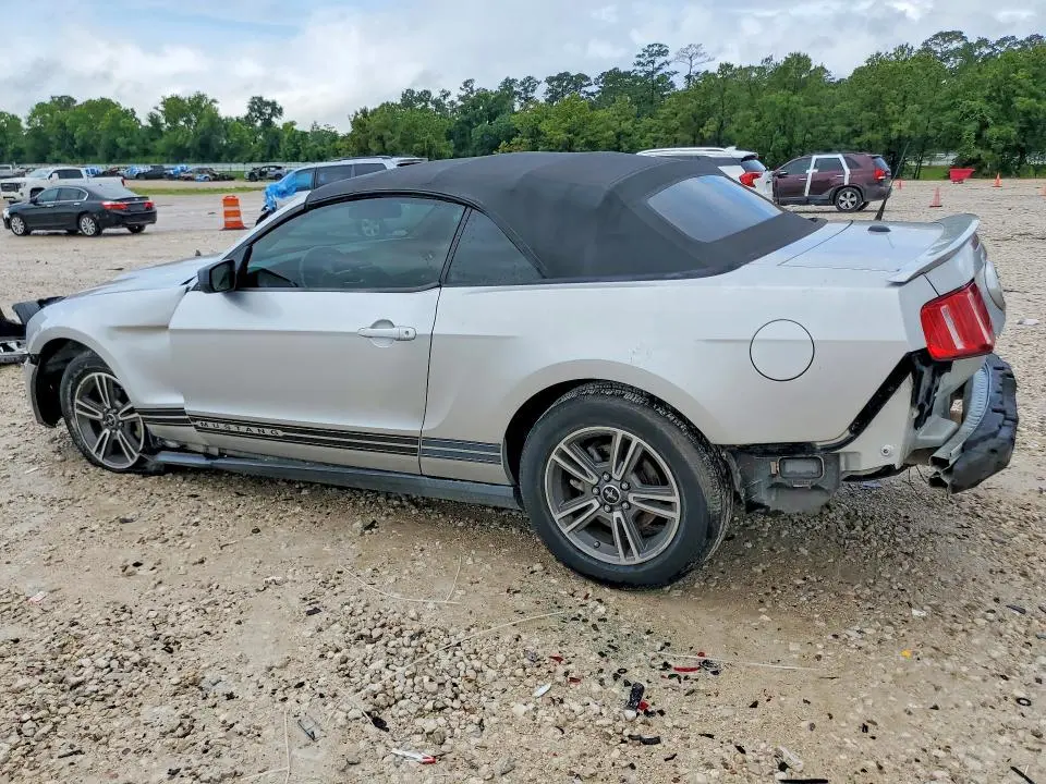 2010 FORD MUSTANG   