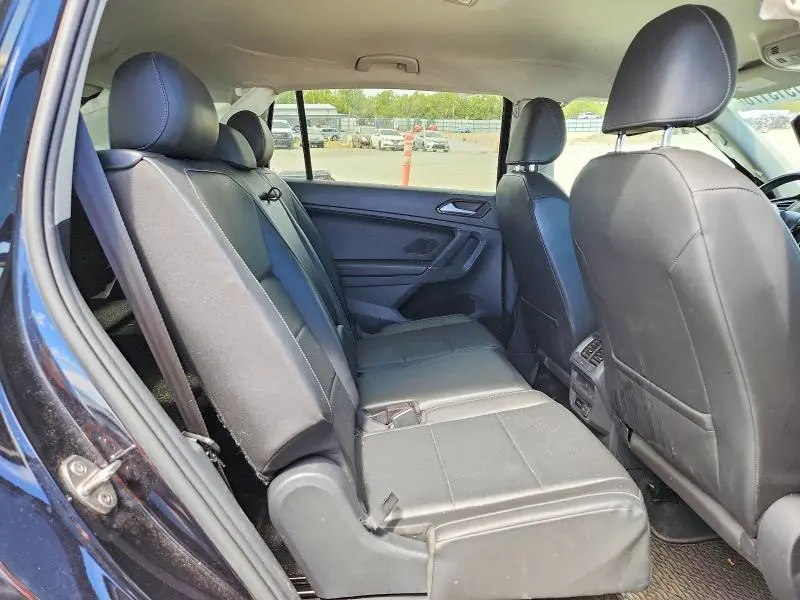 2018 VOLKSWAGEN TIGUAN SE  