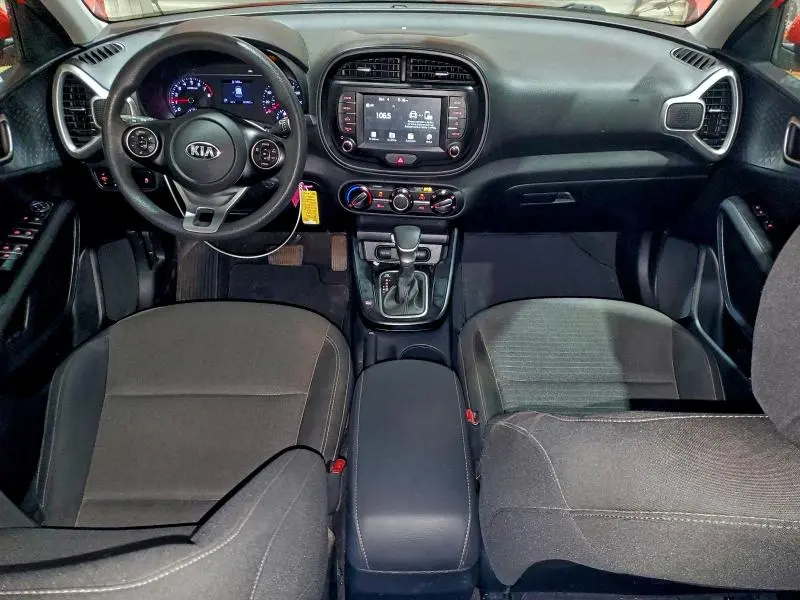 2021 KIA SOUL LX  