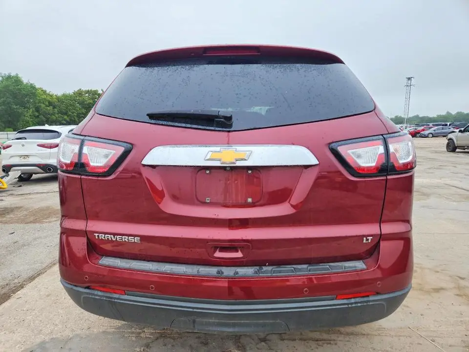 2017 CHEVROLET TRAVERSE LT  