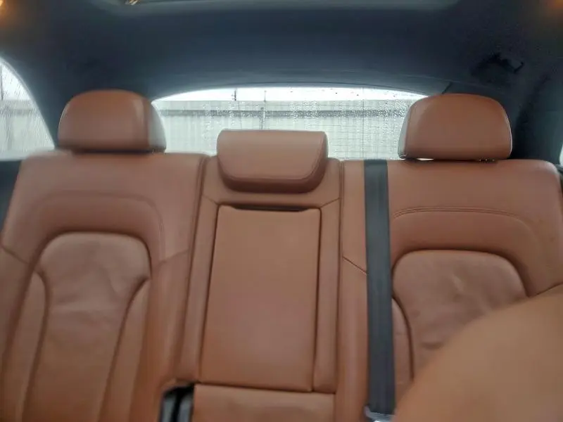 2011 AUDI Q5 PREMIUM PLUS  