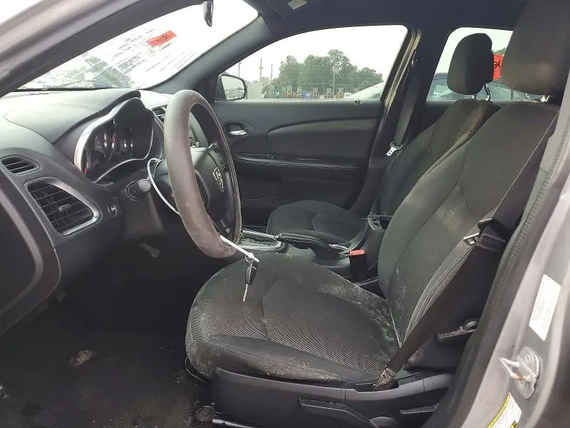 2014 DODGE AVENGER SE  