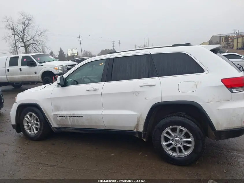 2019 JEEP GRAND CHEROKEE LAREDO E 4X4