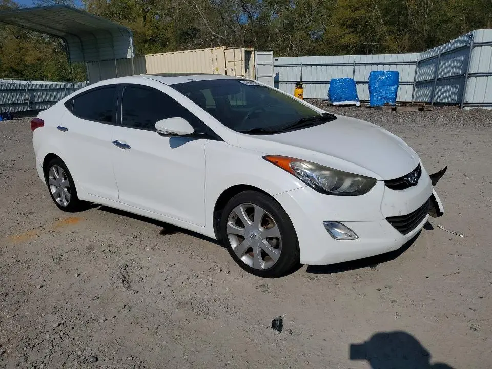 2013 HYUNDAI ELANTRA LIMITED  