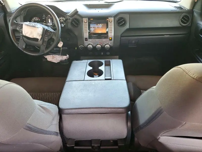 2018 TOYOTA TUNDRA SR  