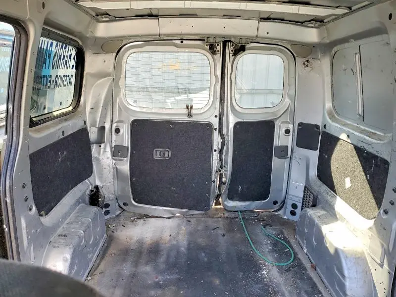 2017 NISSAN NV200 SV  