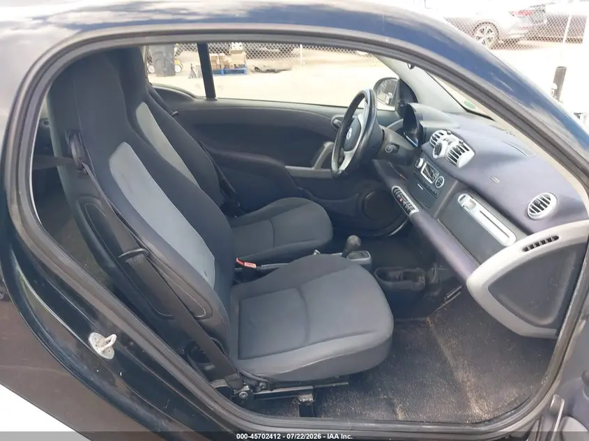 2013 SMART FORTWO PURE