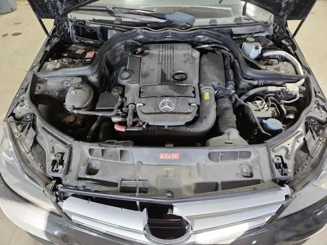 2013 MERCEDES-BENZ C 250  