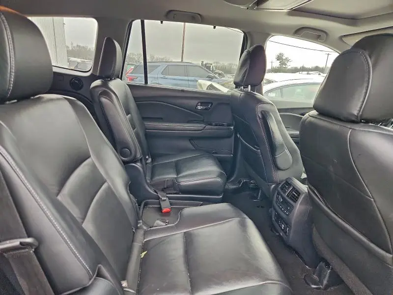 2019 HONDA PILOT TOURING  